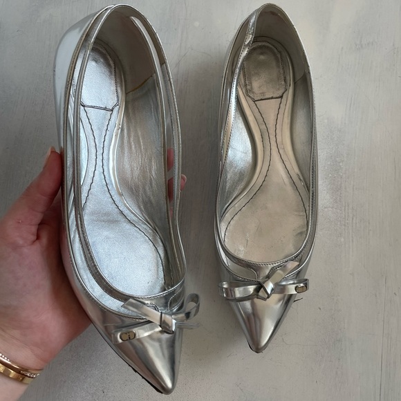 Dior Ballet Flats Pointed Toe Silver Metallic Leather Bow Slip On - Picture 1 of 12
